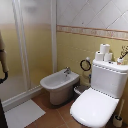 بيت للعطل Con Piscina Privada