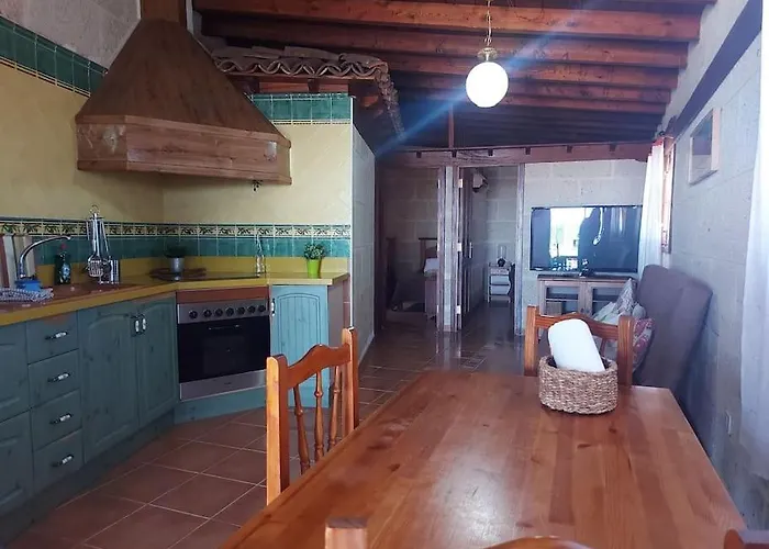 Con Piscina Privada *